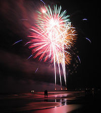 Family Fireworks Cruise General Admission Family Fireworks Cruise General Admission Image